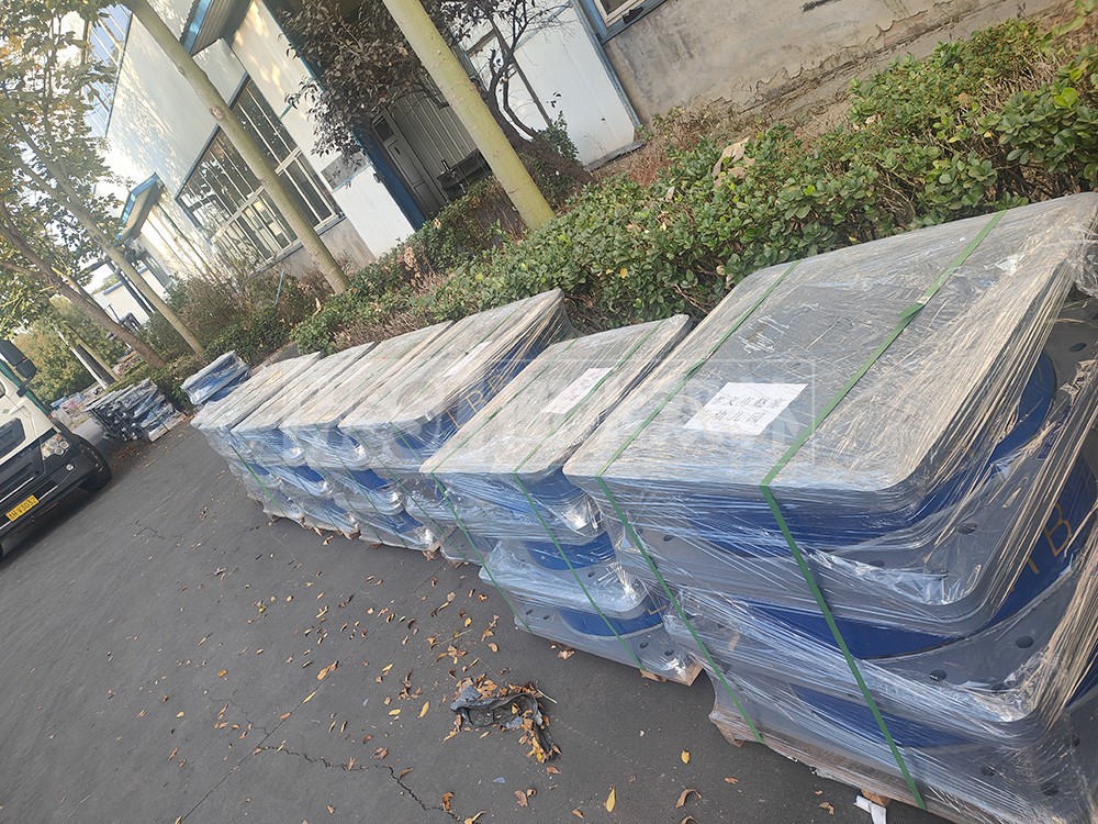 隔震橡胶支座生产厂家 LRB400橡胶支座 建筑橡胶防震支座厂家