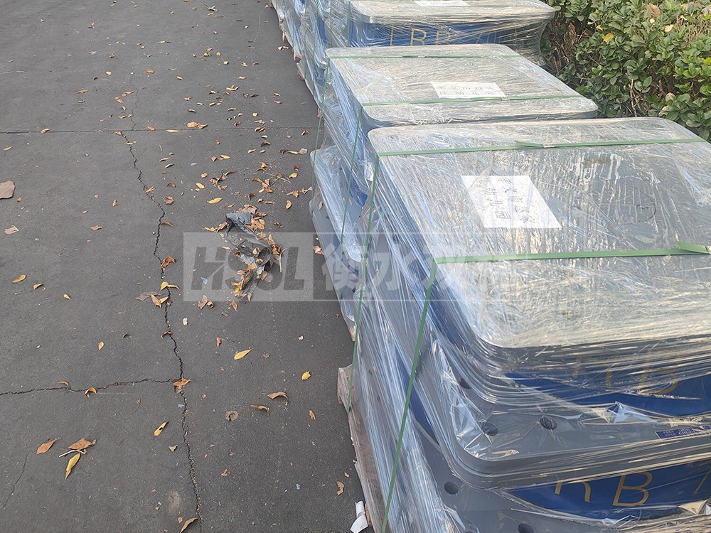 建筑用橡胶隔震支座生产厂家