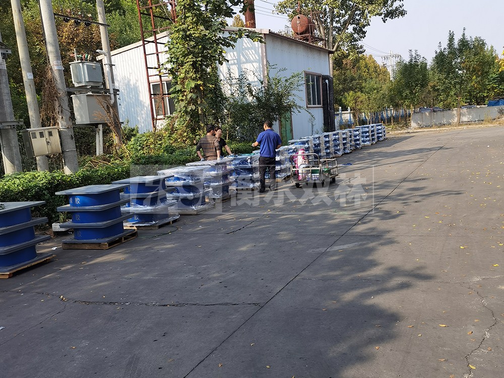 LNR隔震支座厂家 建筑高阻尼减隔震支座厂家 铅芯夹层橡胶隔震支座