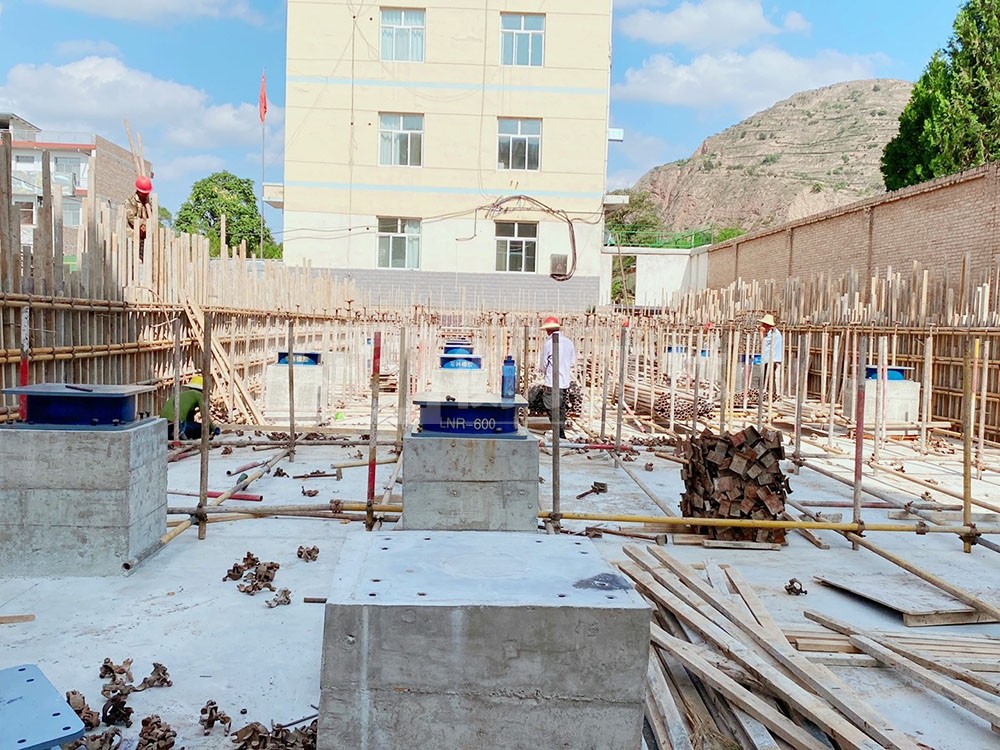 LNR天然橡胶支座厂家 建筑隔震支座LRB600厂家 建筑抗震橡胶支座厂家