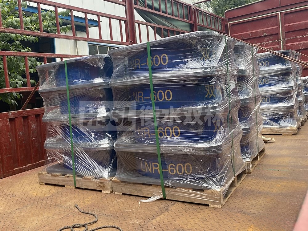 建筑隔振橡胶支座厂家 建筑摩擦摆式隔震支座 建筑橡胶抗震支座厂商