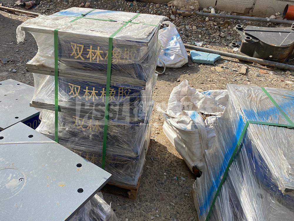 橡胶抗震支座工厂 钢结构厂房抗震支座 建筑铅芯隔震支座LRB生产厂家