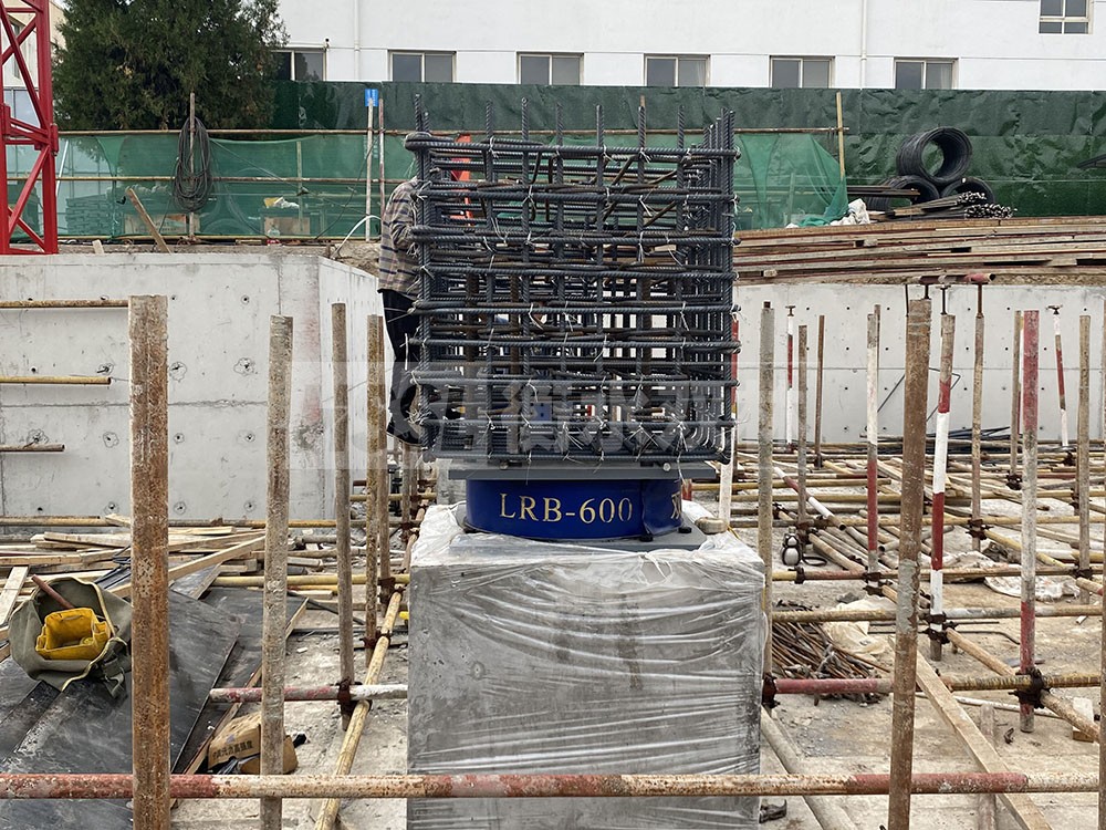 建筑物橡胶隔震支座生产厂家 LRB橡胶隔震支座900II型 LNR隔震支座